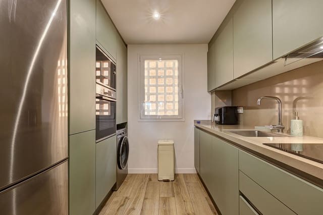 3 soverom Leilighet til salgs i La Duquesa / Puerto de la Duquesa, Manilva med svømmebasseng garasje - € 370 000 (Ref: 9754271)