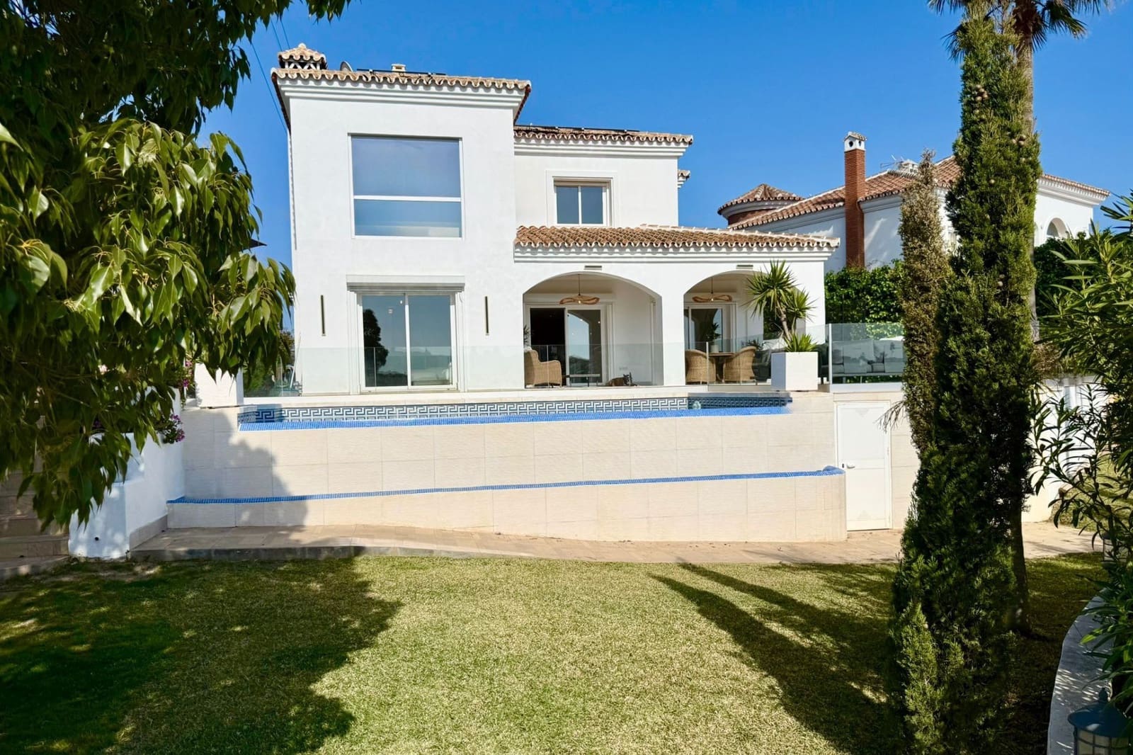 4 soveværelse Villa til salg i Riviera del Sol med swimmingpool garage - € 1.357.000 (Ref: 9755034)