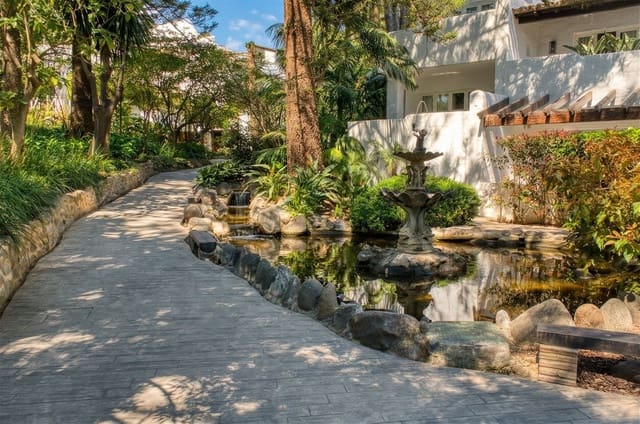 1 quarto Apartamento para venda em Golden Mile, Marbella com piscina garagem - 1 750 000 € (Ref: 9761612)