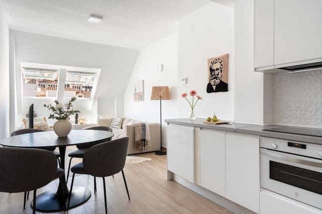 2 sovrum Takvåning till salu i Fuengirola med pool - 385 000 € (Ref: 9770187)