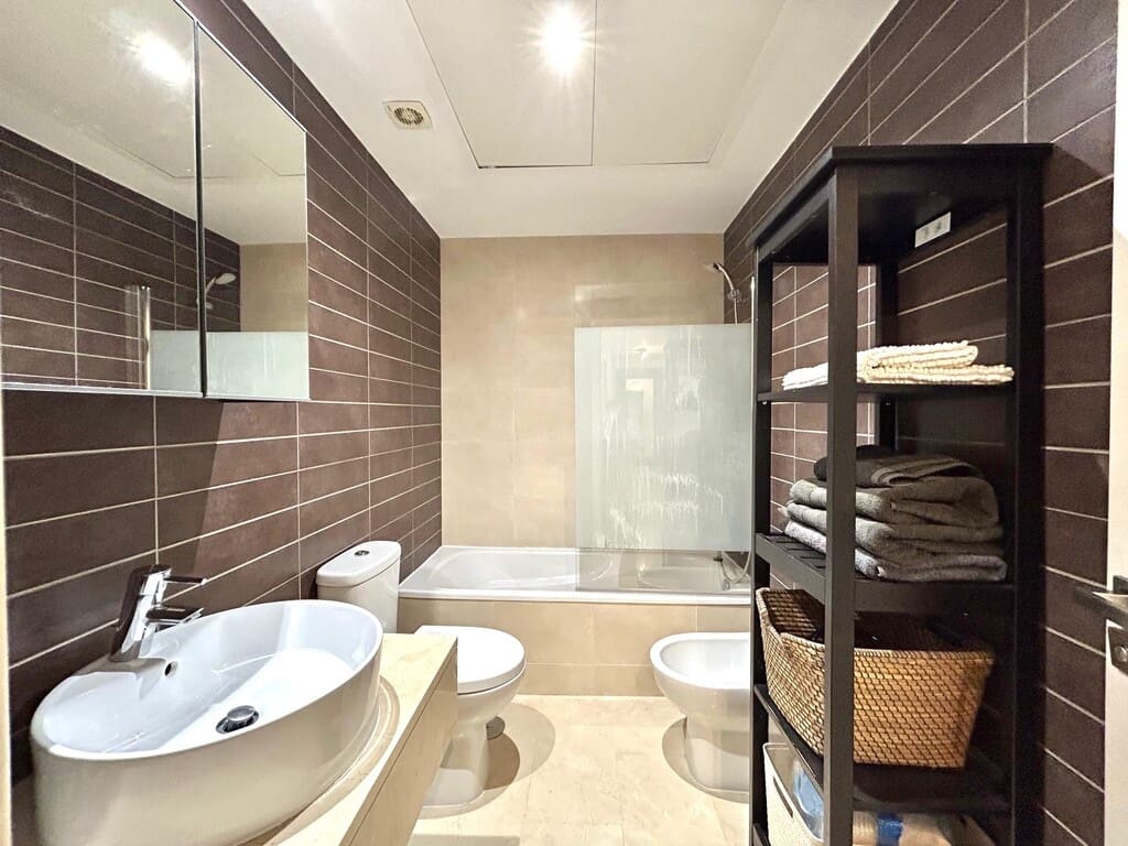 2 camera da letto Attico in vendita in Estepona con piscina garage - 299.000 € (Rif: 9771796)