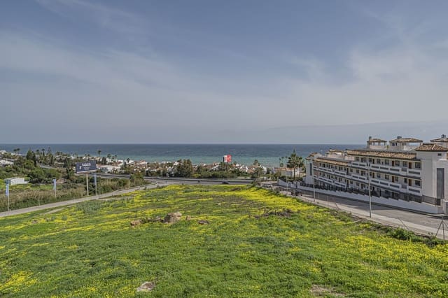 3 slaapkamer Penthouse te koop in Estepona met zwembad garage - € 310.000 (Ref: 9780037)