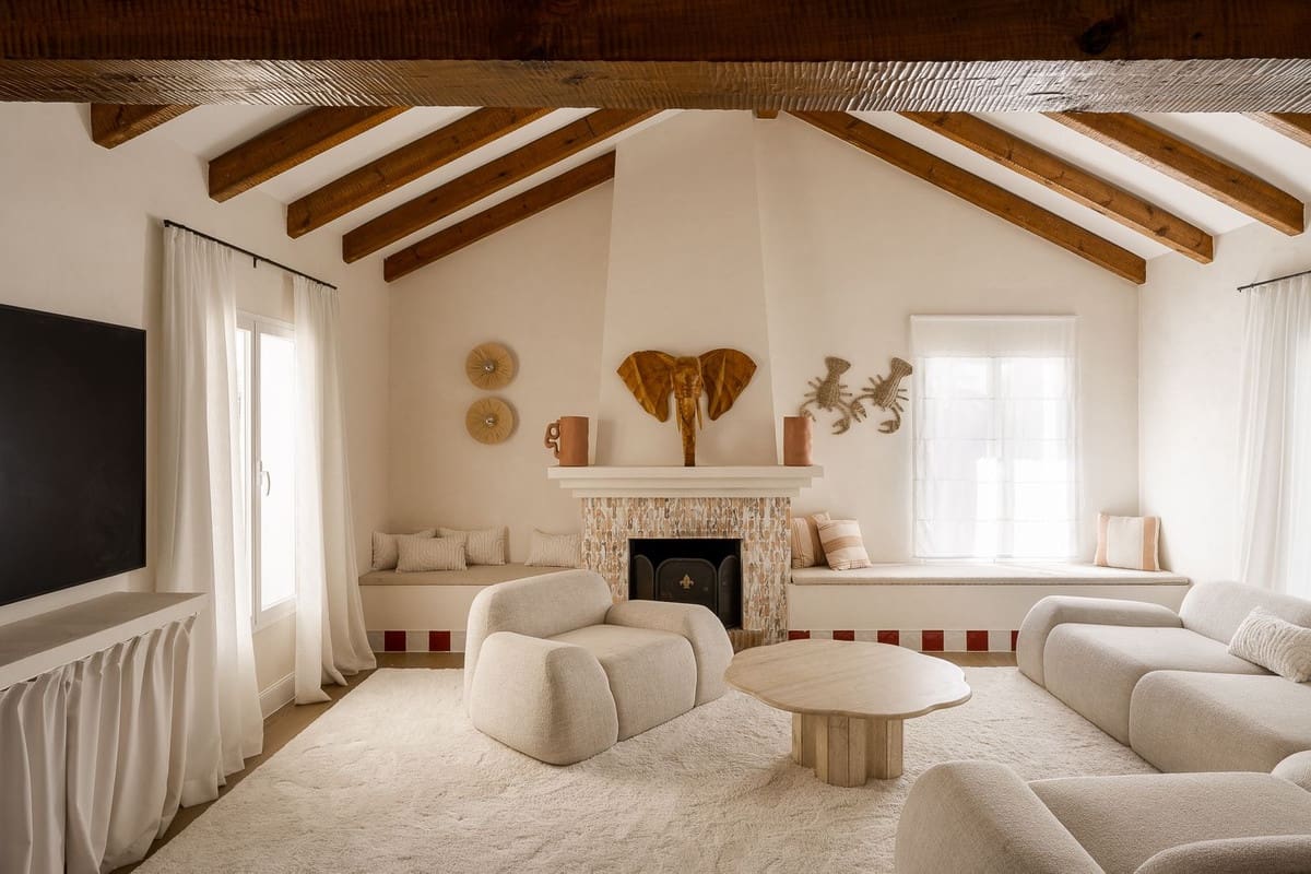 7 sypialnia Willa na sprzedaż w El Rosario z basenem garażem - 2 200 000 € (Ref: 9782862)