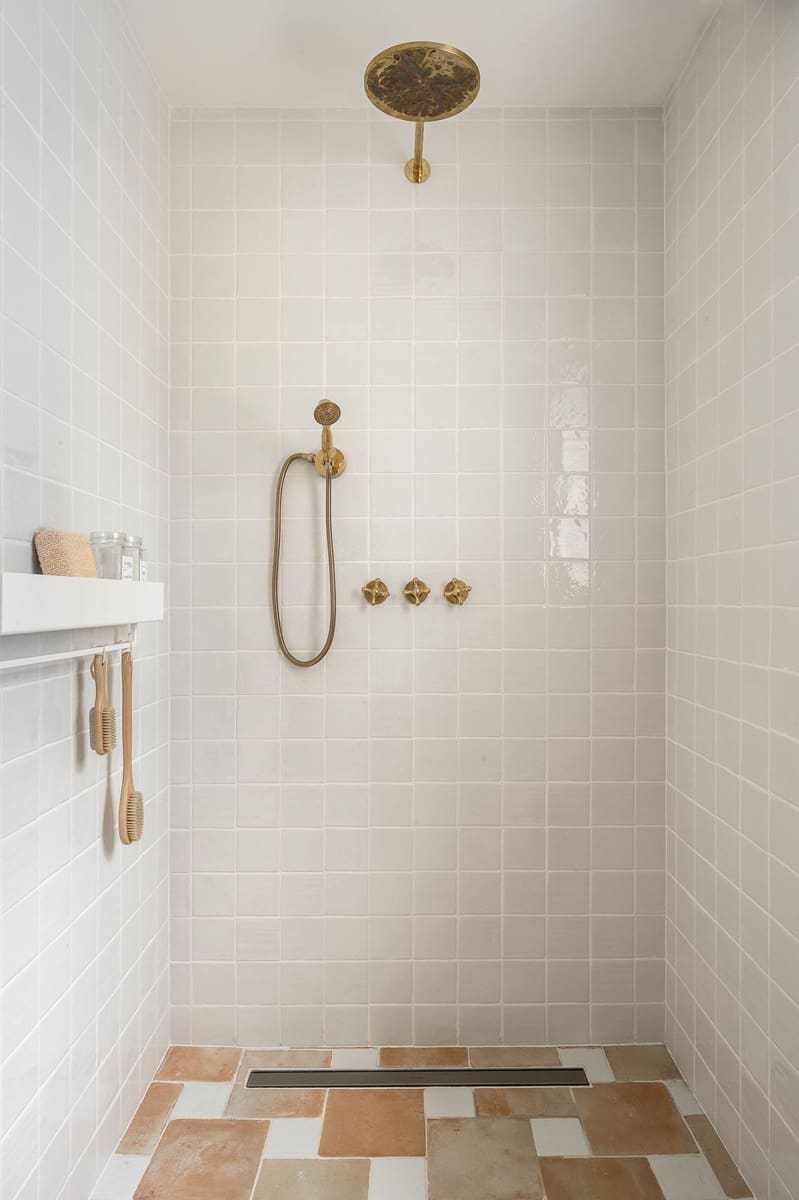 7 sypialnia Willa na sprzedaż w El Rosario z basenem garażem - 2 200 000 € (Ref: 9782862)