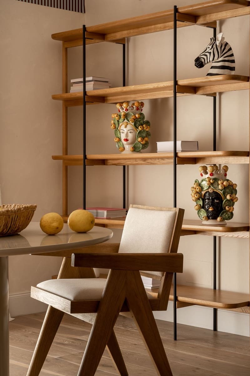 7 sypialnia Willa na sprzedaż w El Rosario z basenem garażem - 2 200 000 € (Ref: 9782862)