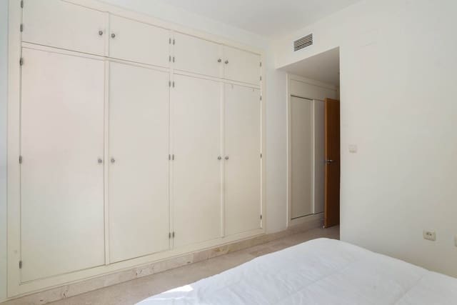 2 Zimmer Apartment zu verkaufen in Marbesa, Marbella mit Pool Garage - 389.000 € (Ref: 9787880)