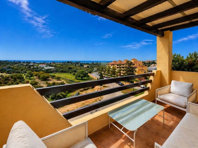 2 sypialnia Penthouse na sprzedaż w Selwo, Estepona z basenem - 395 000 € (Ref: 9789747)