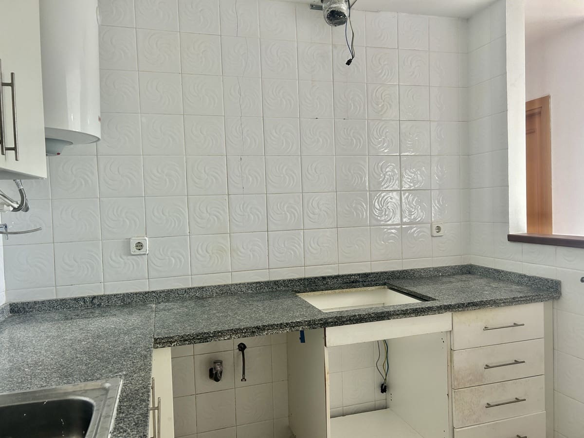 2 quarto Apartamento para venda em Manilva com piscina garagem - 195 000 € (Ref: 9789828)