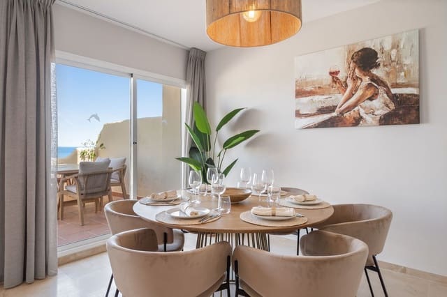 3 sypialnia Penthouse na sprzedaż w Casares z basenem garażem - 410 000 € (Ref: 9793751)