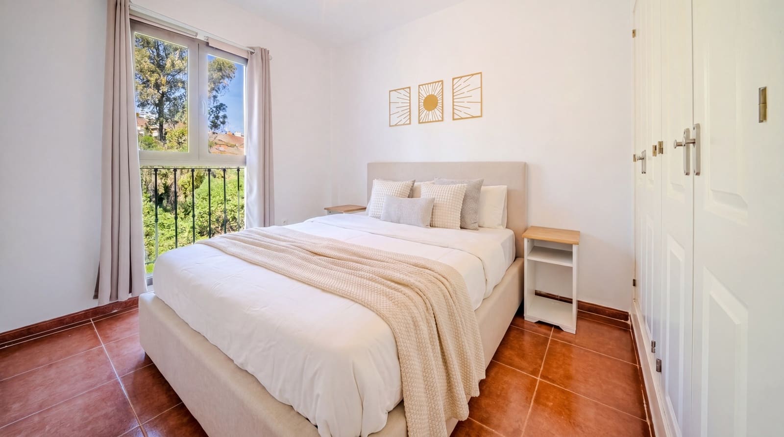 3 slaapkamer Huis te koop in Casares met zwembad garage - € 275.000 (Ref: 9795151)