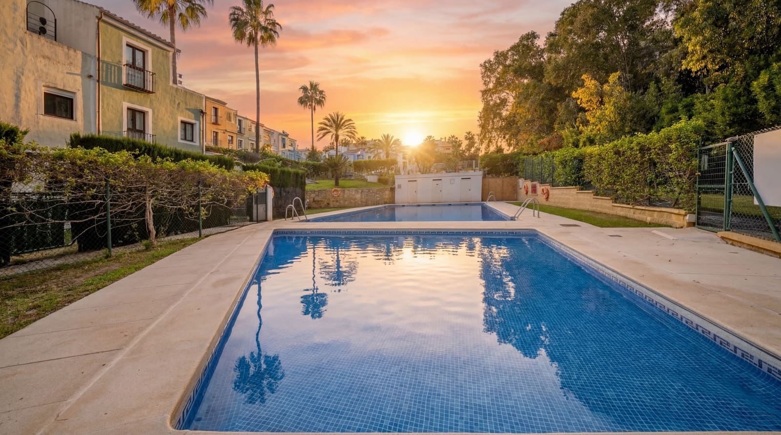 3 slaapkamer Huis te koop in Casares met zwembad garage - € 275.000 (Ref: 9795151)