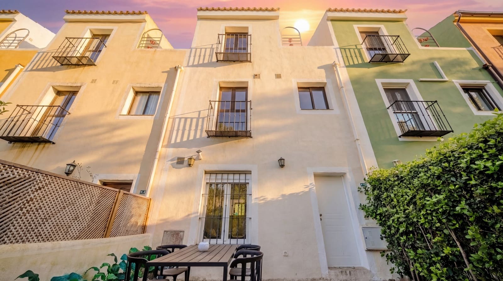 3 slaapkamer Huis te koop in Casares met zwembad garage - € 275.000 (Ref: 9795151)