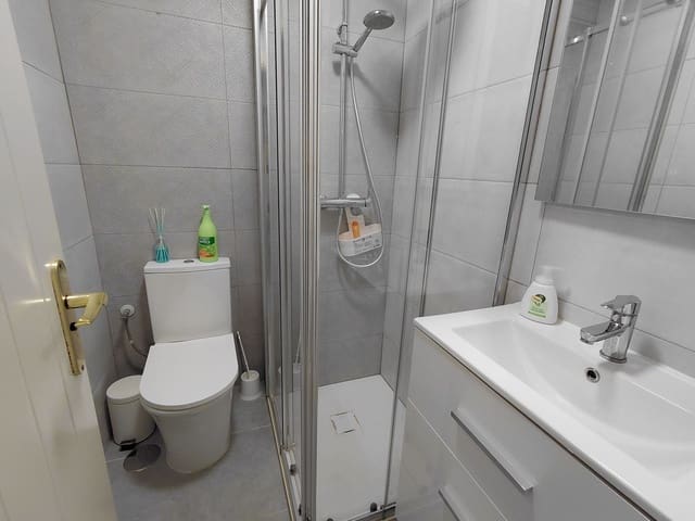 2 sovrum Lägenhet till salu i Calahonda, Mijas med pool garage - 359 000 € (Ref: 9804818)