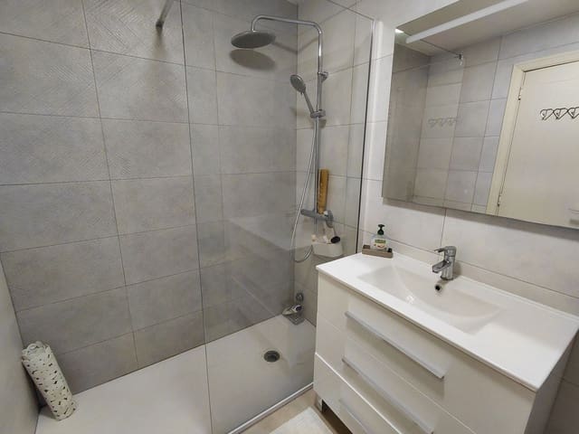 2 sovrum Lägenhet till salu i Calahonda, Mijas med pool garage - 359 000 € (Ref: 9804818)