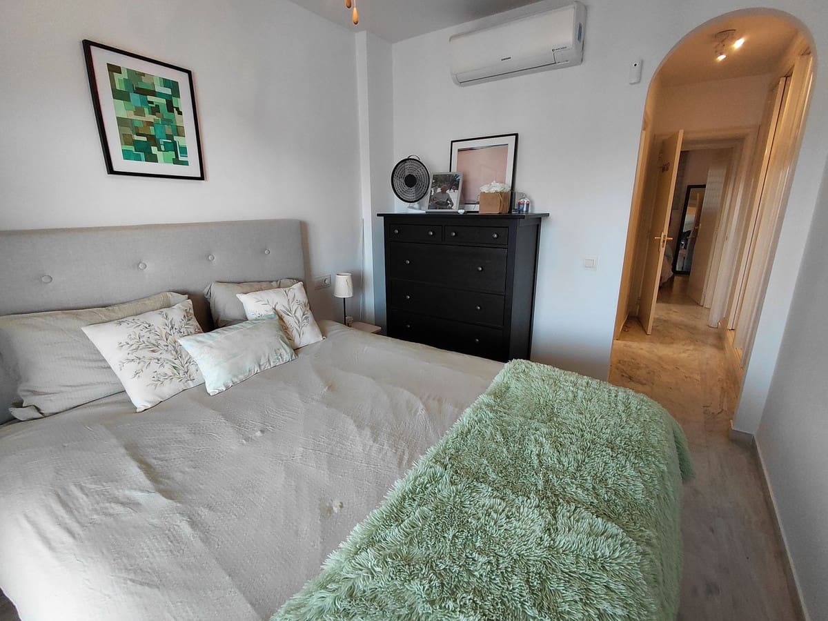 2 makuuhuone Huoneisto myytävänä paikassa Calahonda mukana uima-altaan 
autotalli - 359 000 € (Ref: 9804818)