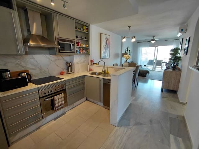 2 sovrum Lägenhet till salu i Calahonda, Mijas med pool garage - 359 000 € (Ref: 9804818)