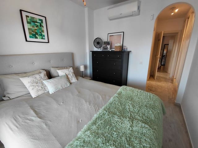 2 sovrum Lägenhet till salu i Calahonda, Mijas med pool garage - 359 000 € (Ref: 9804818)