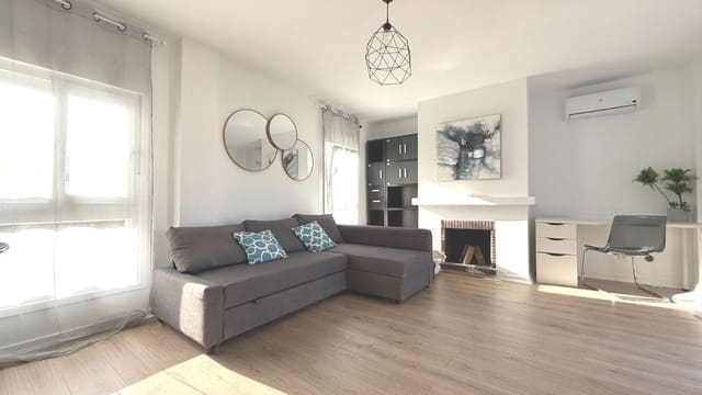 3 Zimmer Penthouse zu verkaufen in Elviria, Marbella mit Pool - 400.000 € (Ref: 9805569)