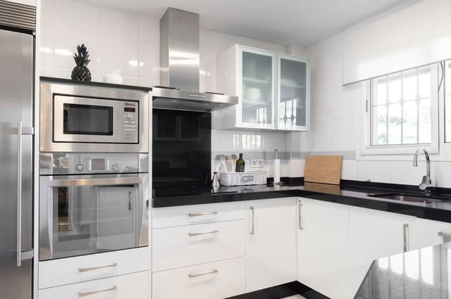 3 Zimmer Penthouse zu verkaufen in Benalmadena Costa, Benalmádena mit Pool Garage - 629.000 € (Ref: 9807399)