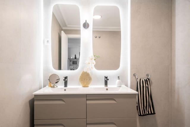 3 Zimmer Penthouse zu verkaufen in Benalmadena Costa, Benalmádena mit Pool Garage - 629.000 € (Ref: 9807399)