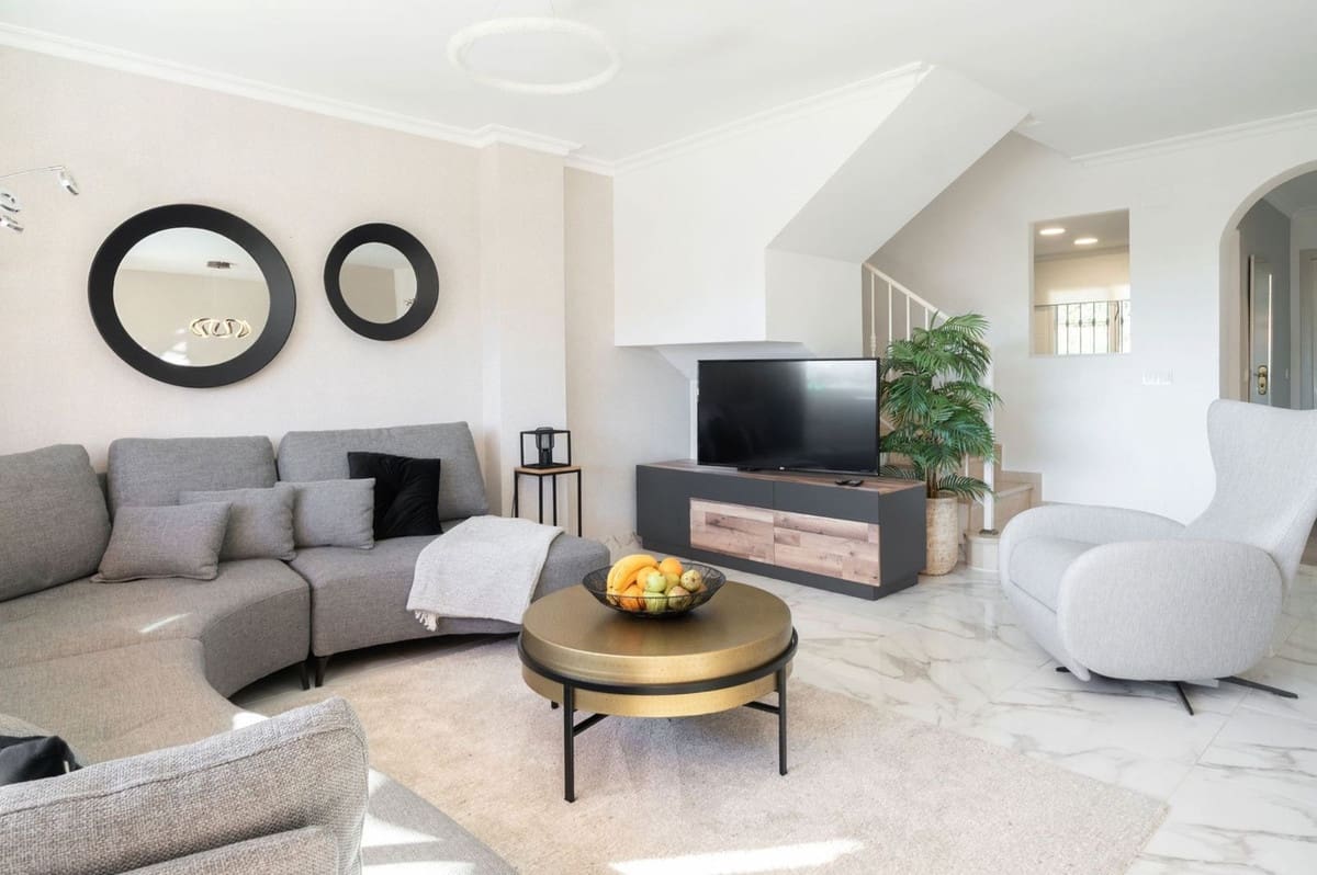 3 Zimmer Penthouse zu verkaufen in Benalmadena Costa mit Pool Garage - 629.000 € (Ref: 9807399)