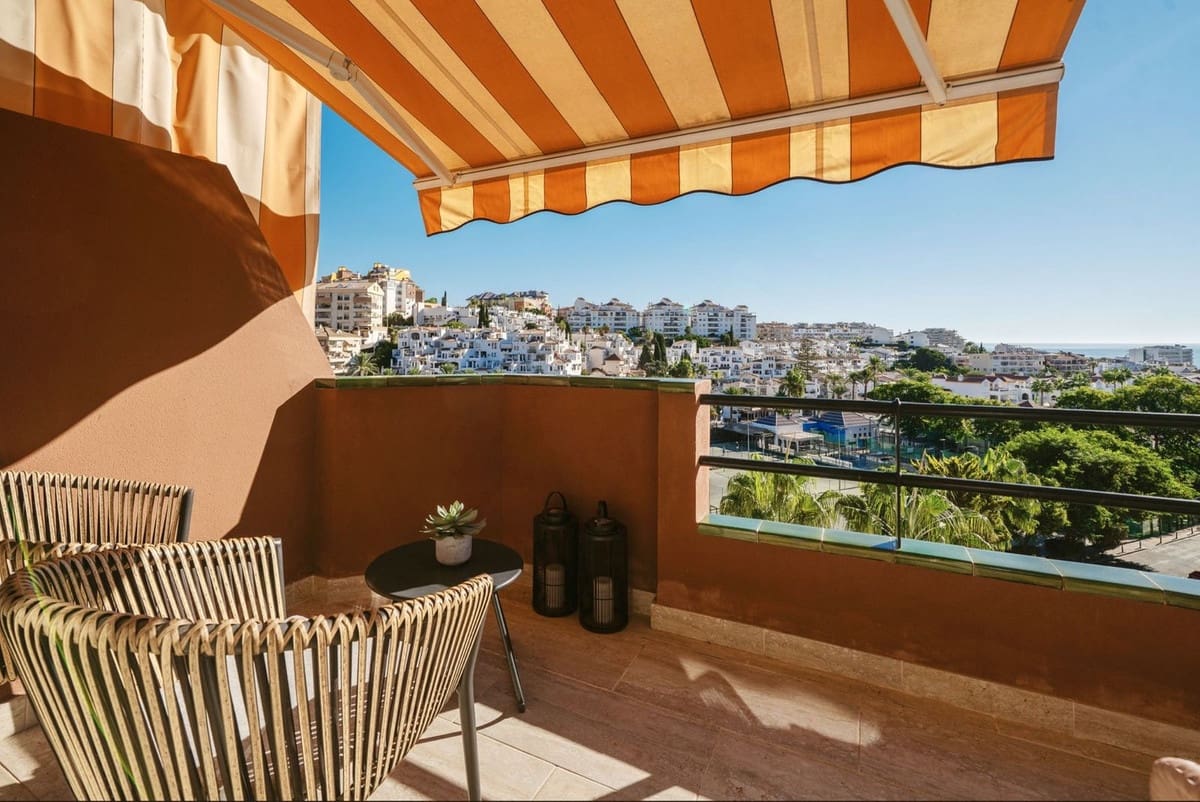 3 Zimmer Penthouse zu verkaufen in Benalmadena Costa mit Pool Garage - 629.000 € (Ref: 9807399)