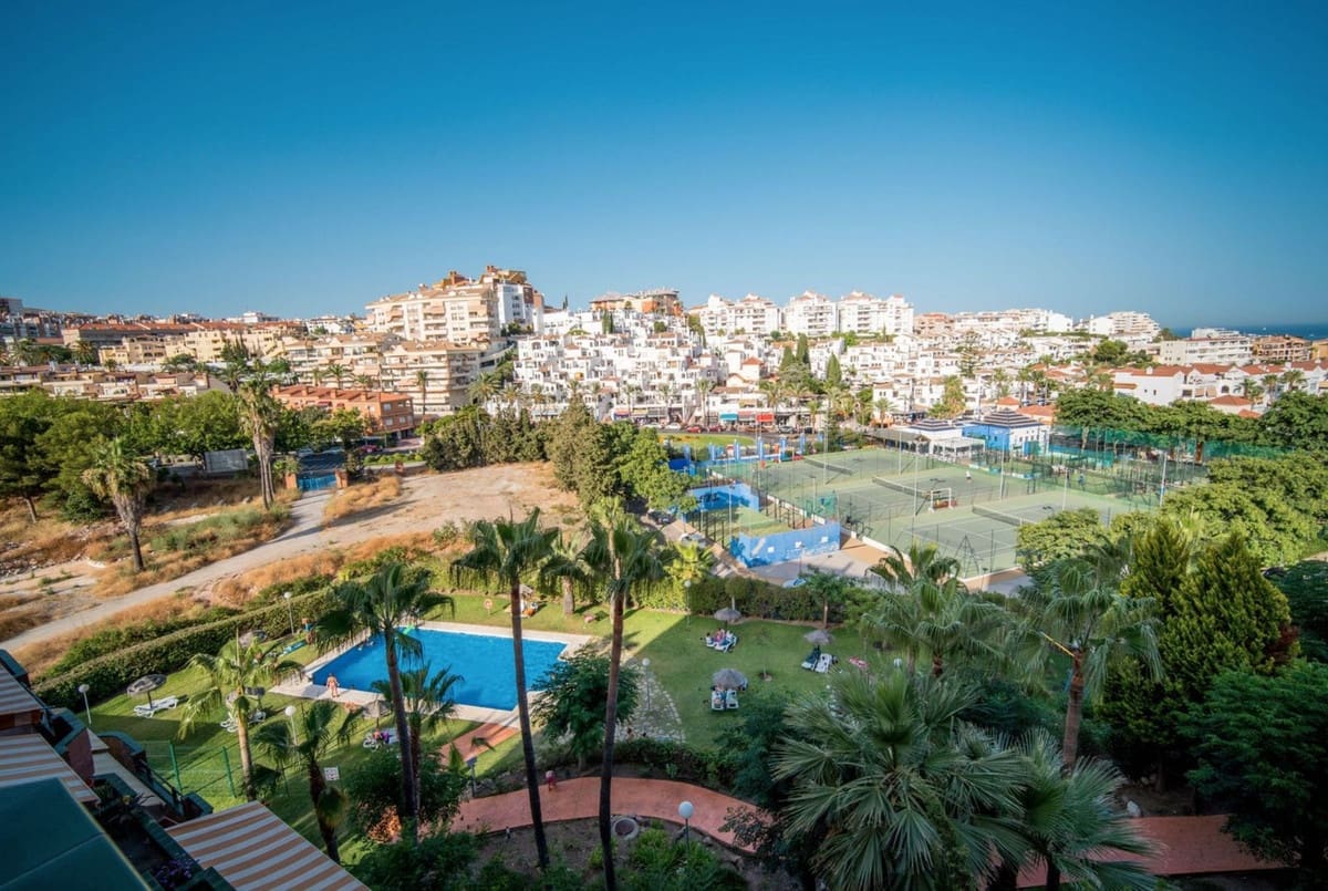 3 Zimmer Penthouse zu verkaufen in Benalmadena Costa mit Pool Garage - 629.000 € (Ref: 9807399)
