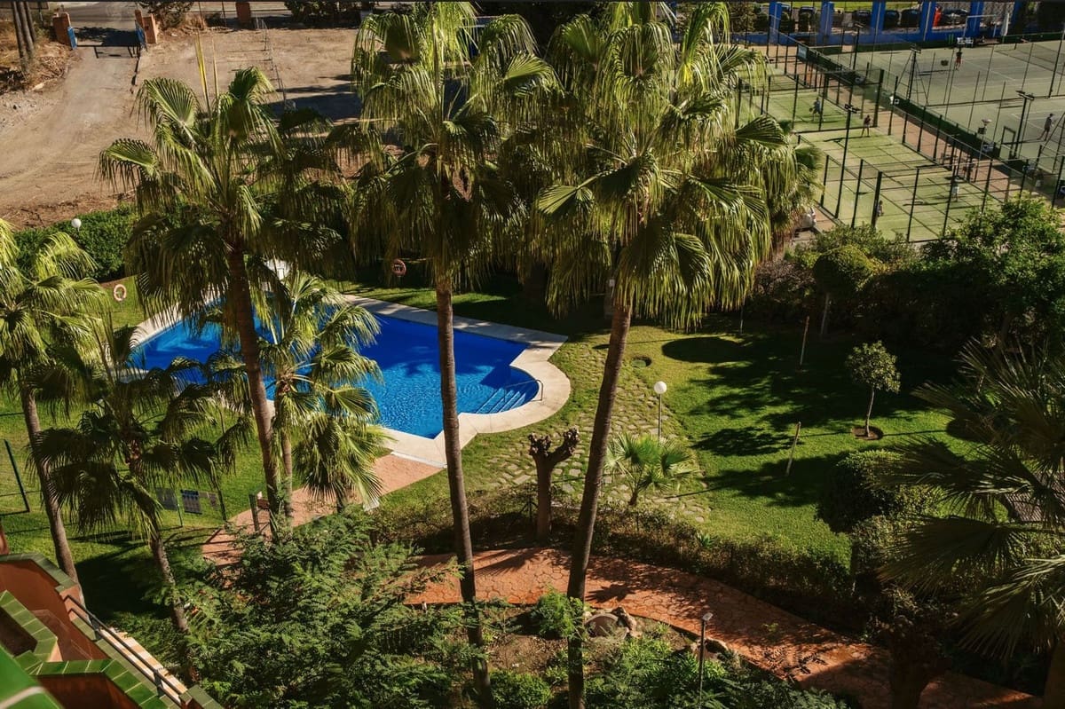 3 Zimmer Penthouse zu verkaufen in Benalmadena Costa mit Pool Garage - 629.000 € (Ref: 9807399)