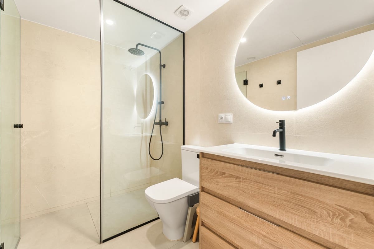 Casa de 4 habitaciones en Estepona en venta con piscina garaje - 795.000 € (Ref: 9809341)