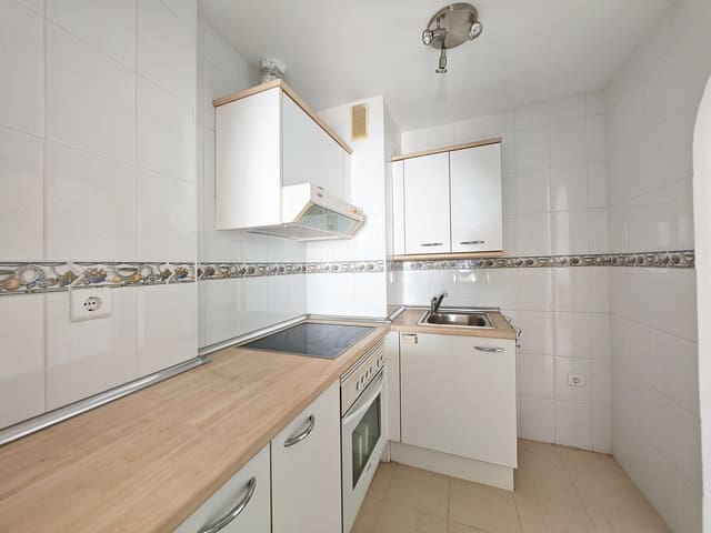 2 sovrum Lägenhet till salu i Mijas Costa, Mijas med pool - 260 000 € (Ref: 9813620)