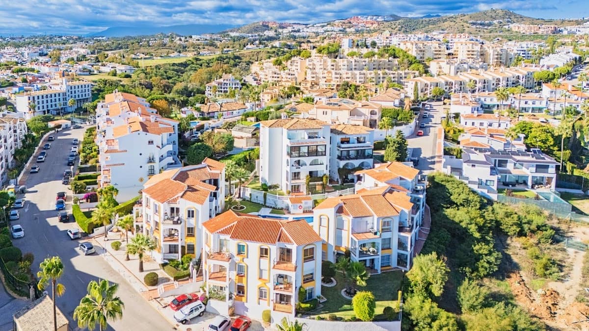 2 quarto Apartamento para venda em Riviera del Sol com piscina garagem - 329 500 € (Ref: 9816344)