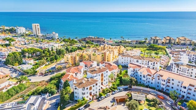 2 quarto Apartamento para venda em Riviera del Sol, Mijas com piscina garagem - 329 500 € (Ref: 9816344)