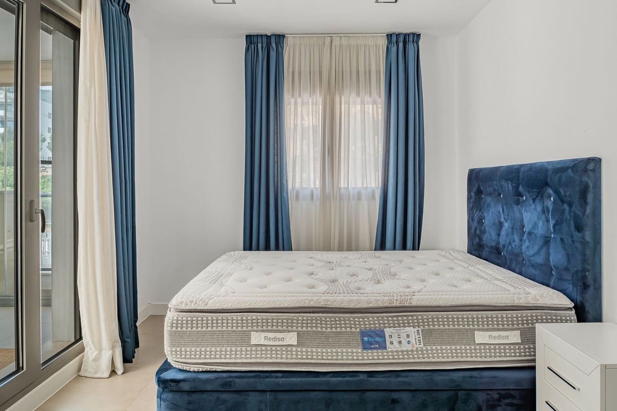 Apartamento de 3 habitaciones en Benalmádena en venta con piscina garaje - 630.000 € (Ref: 9816741)
