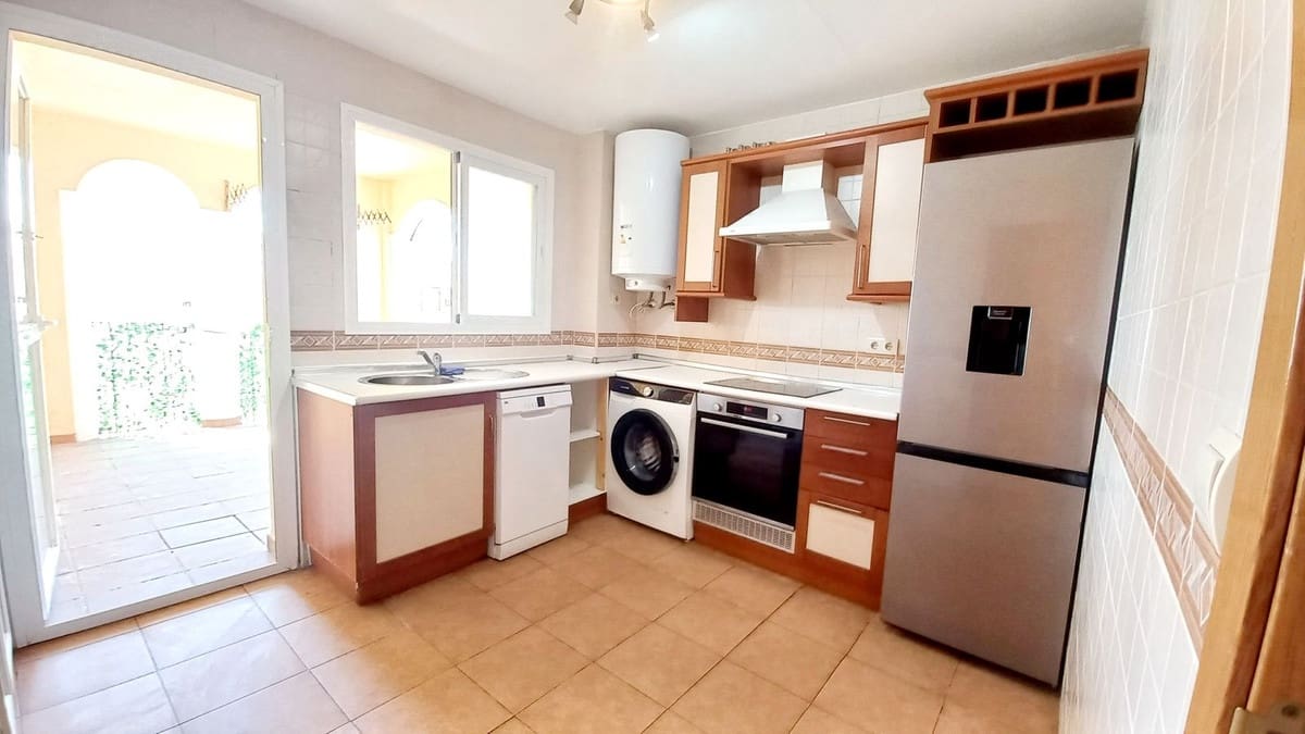 2 Zimmer Apartment zu verkaufen in Riviera del Sol mit Pool Garage - 279.000 € (Ref: 9823838)