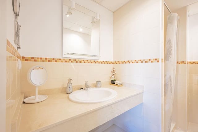 2 slaapkamer Appartement te koop in Mijas met zwembad - € 314.900 (Ref: 9823875)