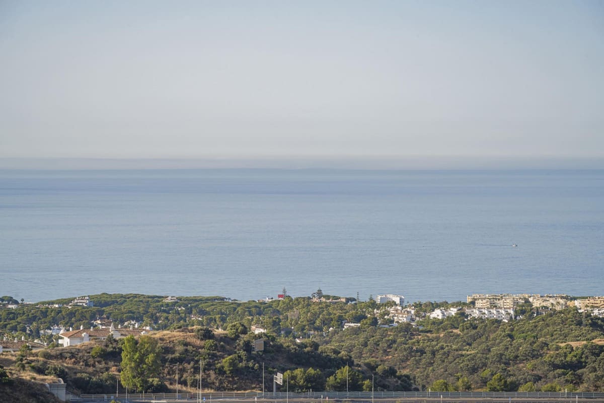 2 bedroom Apartment for sale in Mijas with pool - € 314,900 (Ref: 9823875)