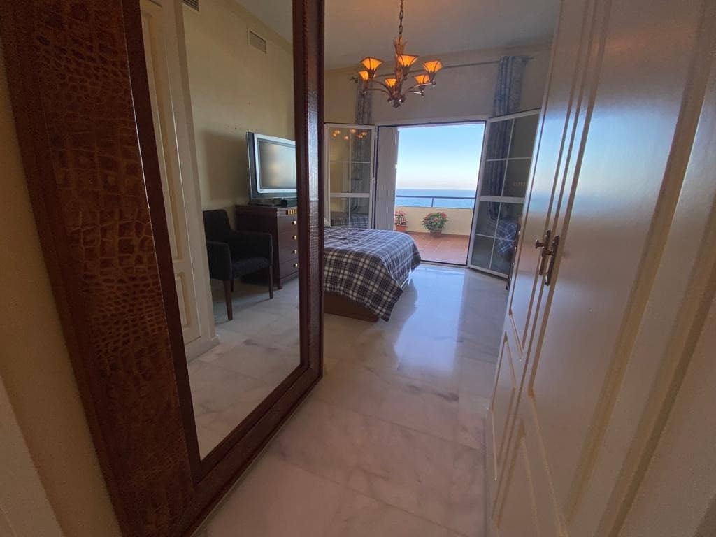 3 chambre Appartement à vendre à Manilva avec piscine garage - 535 000 € (Ref: 9823892)