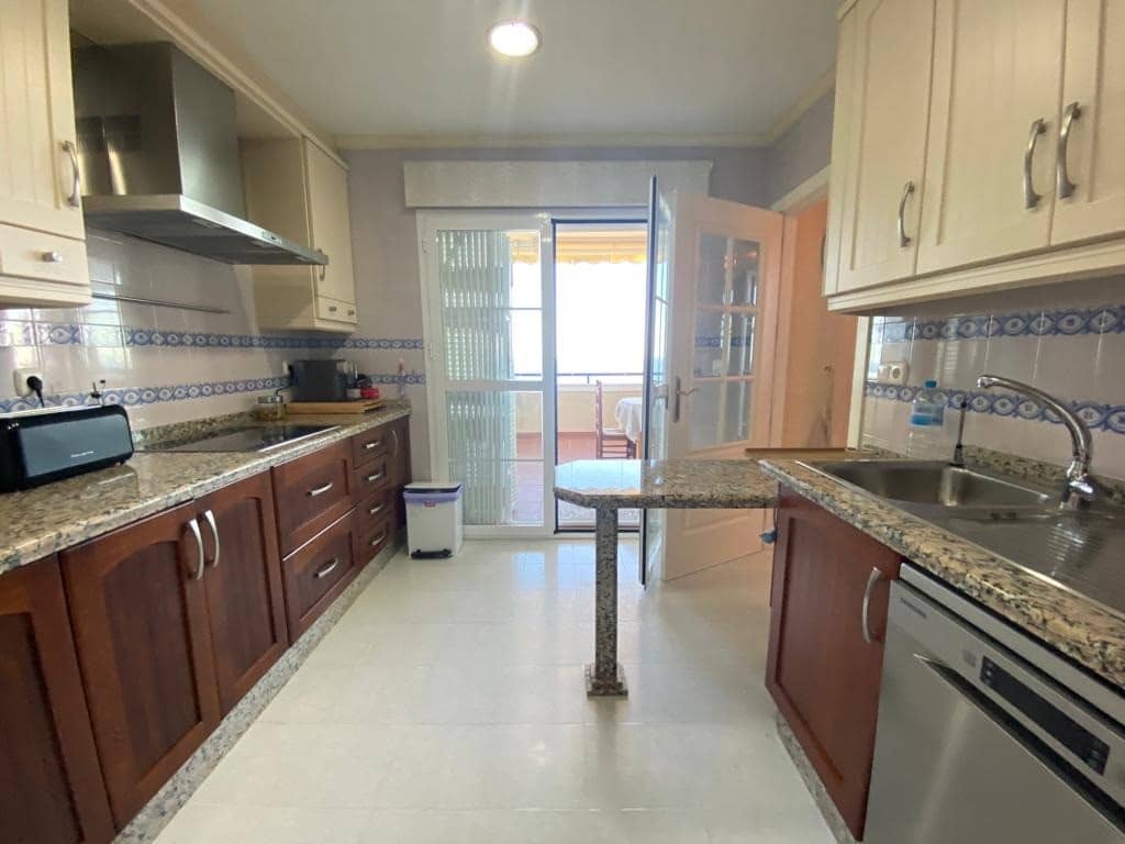 3 chambre Appartement à vendre à Manilva avec piscine garage - 535 000 € (Ref: 9823892)