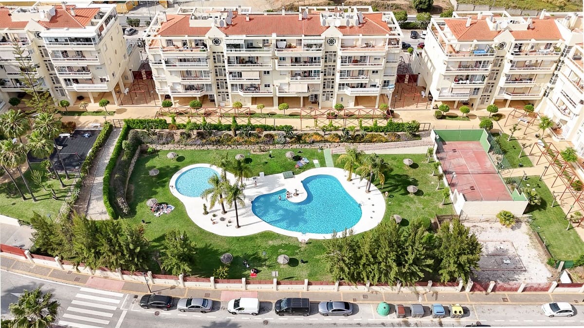 3 Zimmer Apartment zu verkaufen in Mijas Golf mit Pool Garage - 439.000 € (Ref: 9824545)
