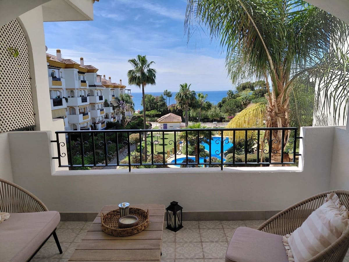 2 Zimmer Apartment zu verkaufen in Golden Mile mit Pool Garage - 679.000 € (Ref: 9826869)