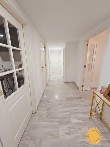 3 chambre Appartement à vendre à Riviera del Sol, Mijas avec piscine garage - 339 900 € (Ref: 9828067)