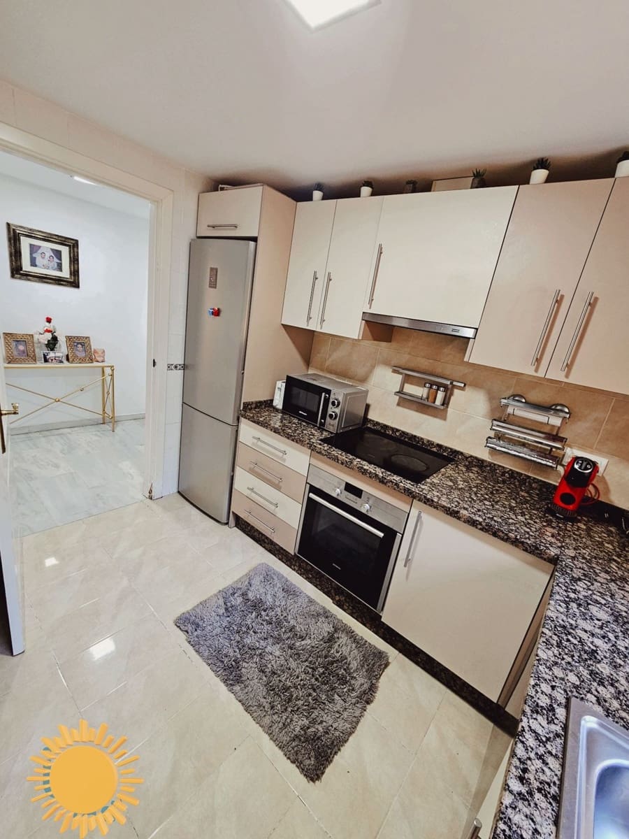 3 bedroom Apartment for sale in Riviera del Sol with pool garage - € 349,000 (Ref: 9828067)