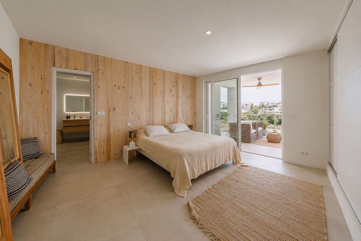 5 soveværelse Villa til salg i Torrequebrada med swimmingpool garage - € 1.799.000 (Ref: 9830245)