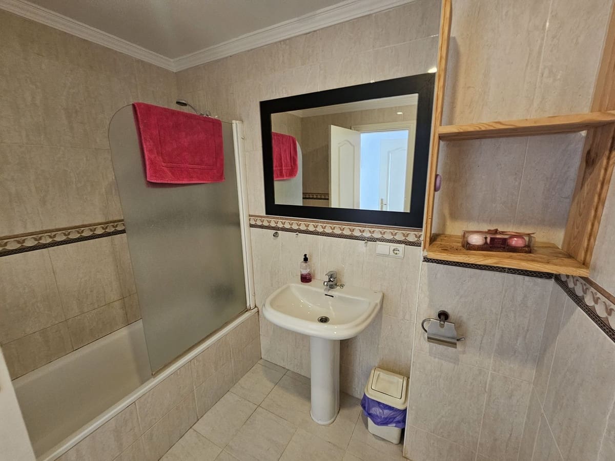 Apartamento de 2 habitaciones en Riviera del Sol en venta con piscina garaje - 269.500 € (Ref: 9833128)