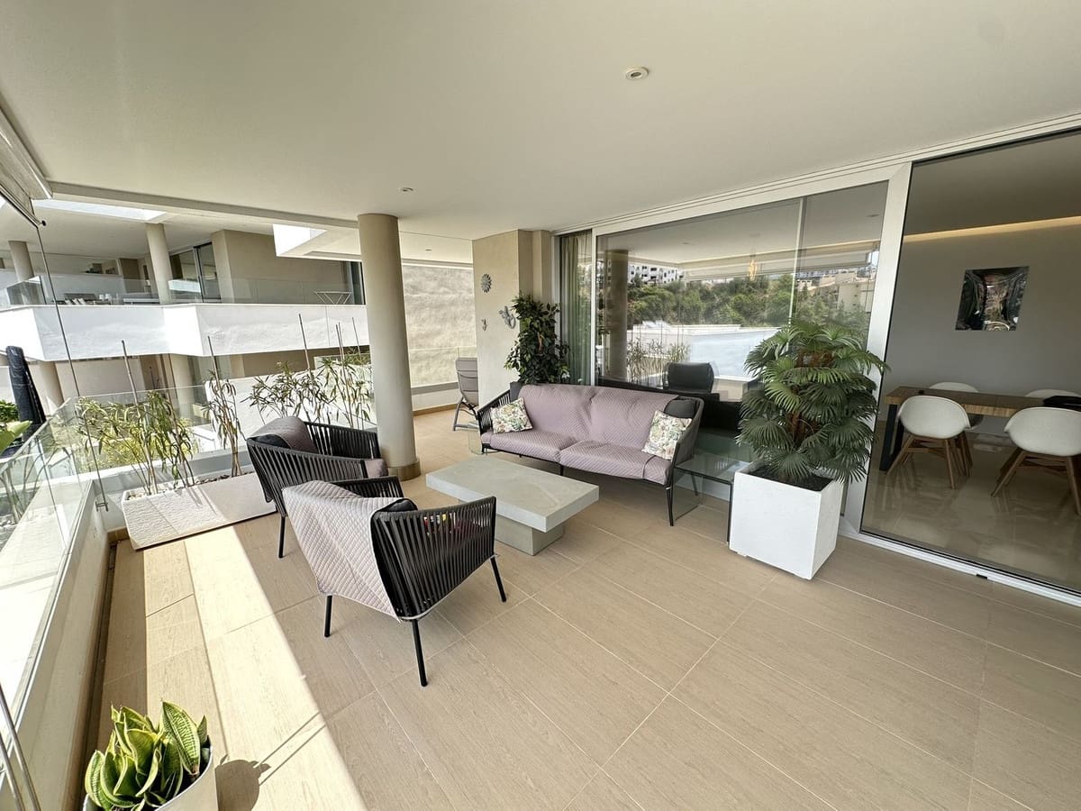 Apartamento de 3 habitaciones en Benahavís en venta con piscina garaje - 650.000 € (Ref: 9839966)