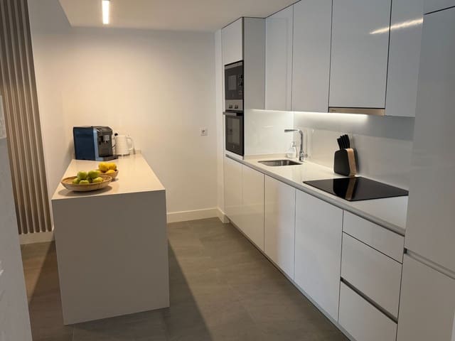 3 chambre Appartement à vendre à Manilva avec piscine garage - 675 000 € (Ref: 9854545)