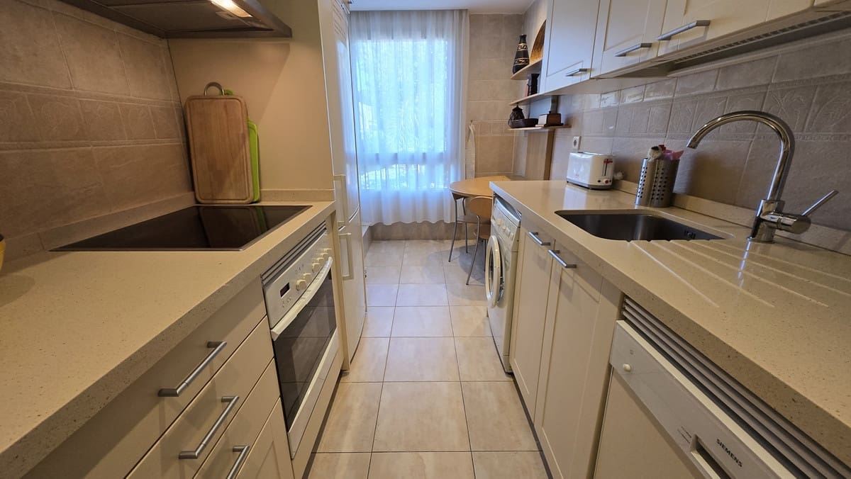 2 quarto Apartamento de Praia para venda em Golden Mile com piscina garagem - 985 000 € (Ref: 9854655)