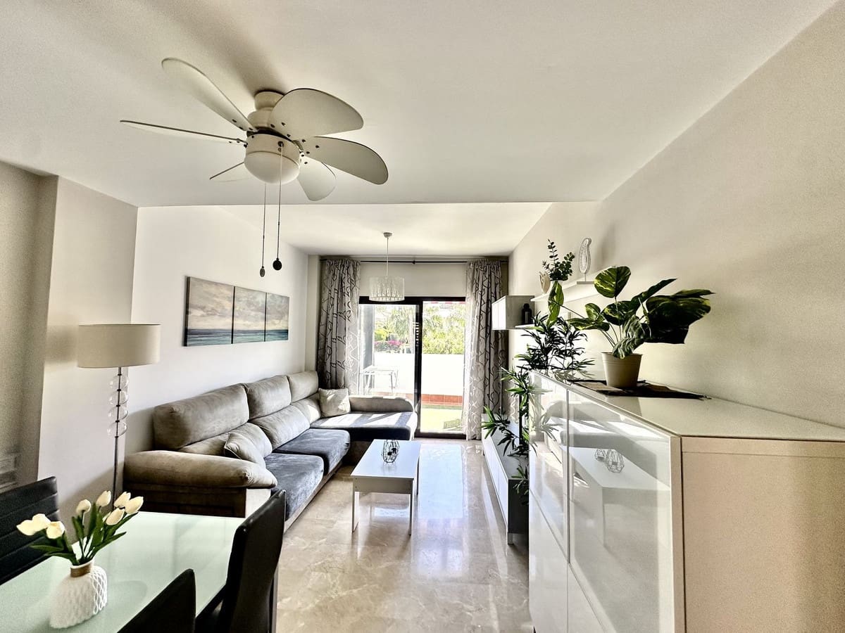 2 makuuhuone Huoneisto myytävänä paikassa Riviera del Sol mukana uima-altaan 
autotalli - 299 000 € (Ref: 9863738)