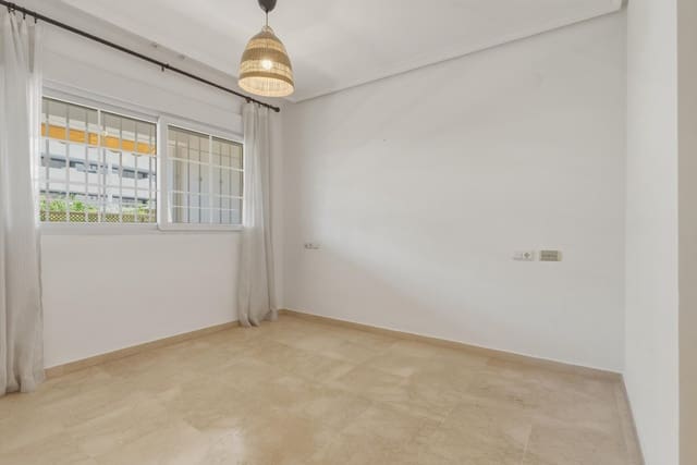 2 slaapkamer Appartement te koop in Golden Mile, Marbella met zwembad garage - € 550.000 (Ref: 9872842)