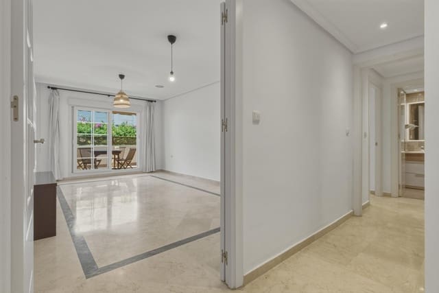 2 slaapkamer Appartement te koop in Golden Mile, Marbella met zwembad garage - € 550.000 (Ref: 9872842)